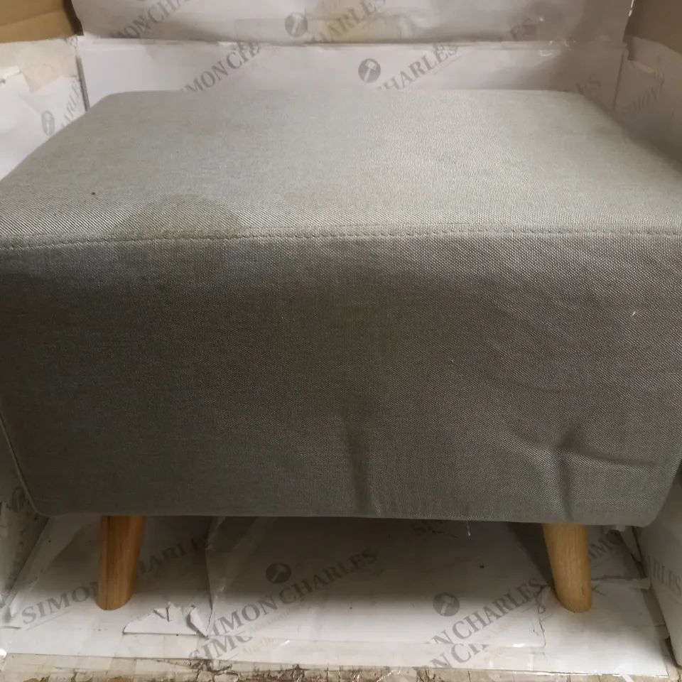 POUFFE FOOT STOOL IN GREY