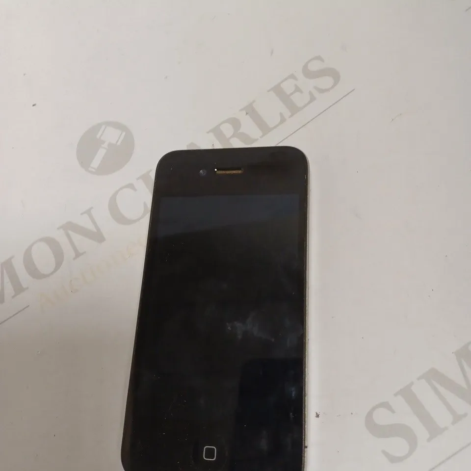 APPLE IPHONE 4 (A1332) SMARTPHONE 