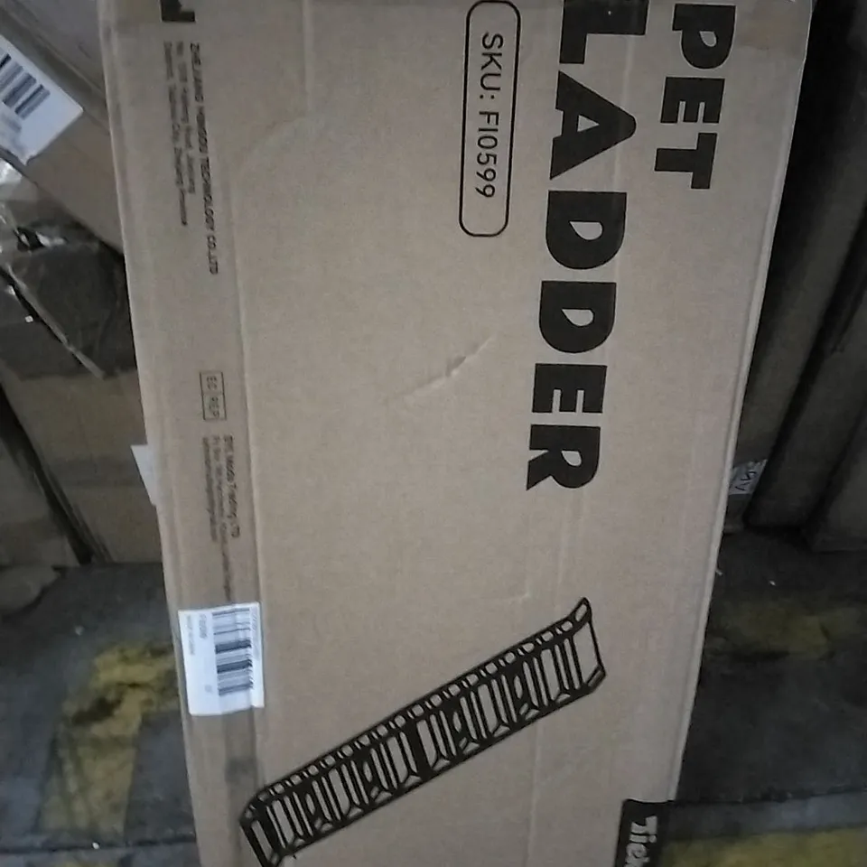 BOXED TIEKER PET LADDER FL0599