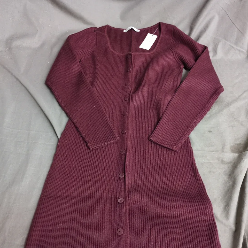 ABERCROMBIE & FITCH BURGUNDY KNIT DRESS – UK 18