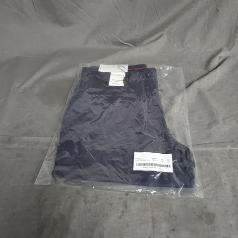 FRONT ROW & CO LADIES LIGHTWEIGHT CHINO IN NAVY SIZE M