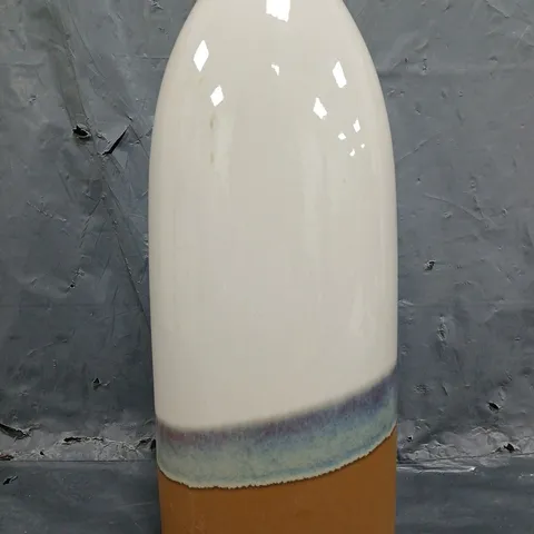 UNBRANDED CERAMIC DECORATIVE VASE