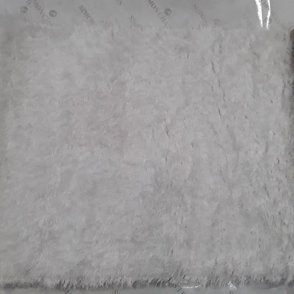 PACO HOME GLAMOUR RUG IN WHITE (80X150CM)