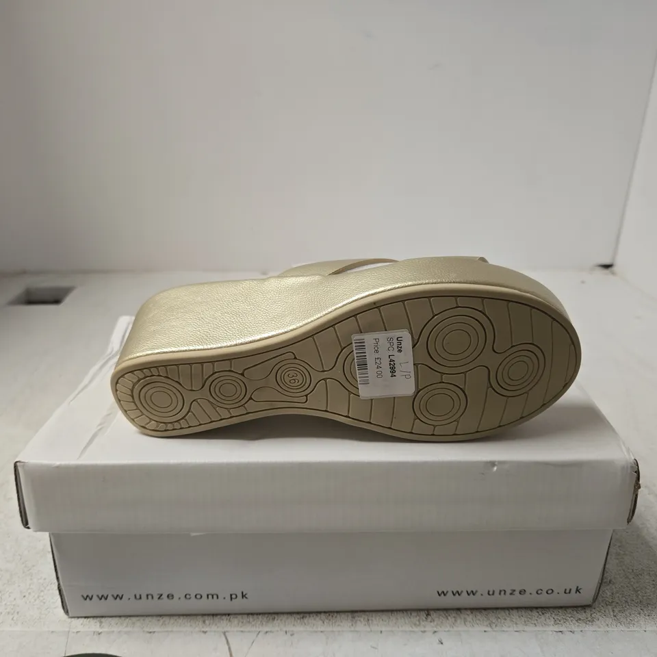 UNZE LONDON LIGHT GOLD WOMENS SHOES UK 3 BOXED