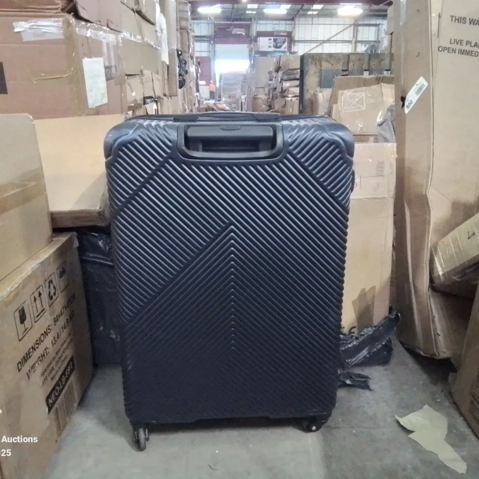 BOXED NEO BLUE HARDSHELL SUITCASE 