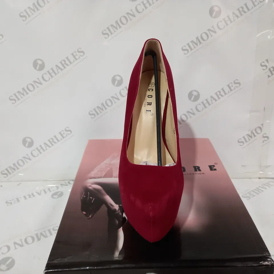 CORE COLLECTION JUDY BURGUNDAY SUEDE SIZE 7
