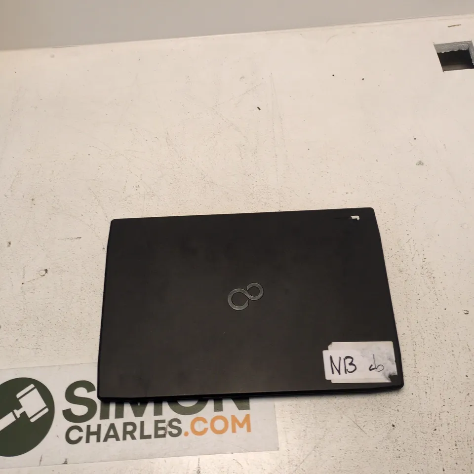 FUJITSU LIFEBOOK A514 LAPTOP – BLACK