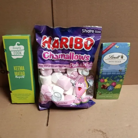 APPROXIMATELY 12 ASSORTED FOOD AND DRINKS ITEMS TO INCLUDE - LINDT MINI EGGS, HARIBO MARSHMELLOWS, SIMPLY COOK RECIPE KIT ETC 