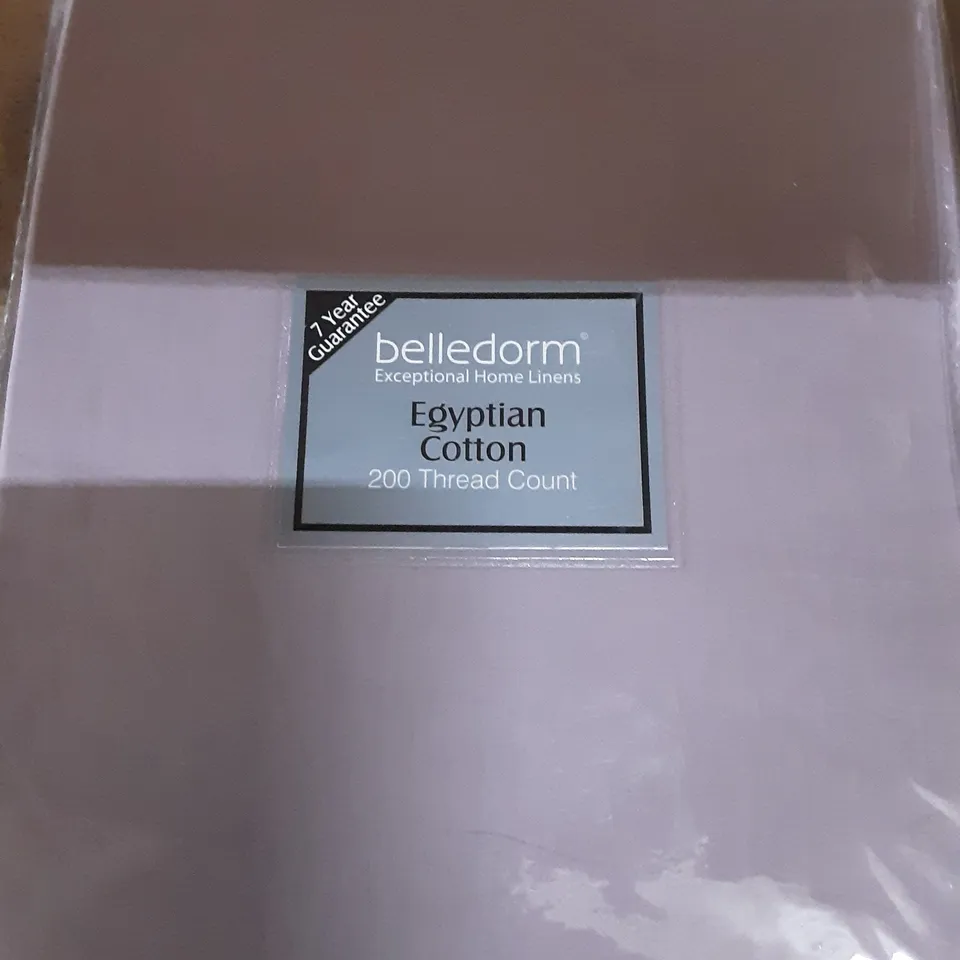 200TC EGYPTIAN-QUALITY COTTON FITTED SHEET SINGLE COLOUR: MULBERRY