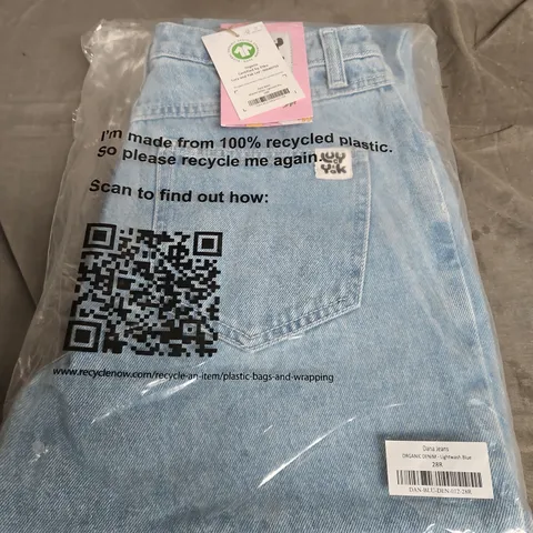 LUCY & YAK DANA JEANS ORGANIC DENIM LIGHTWASH BLUE – SIZE 28R