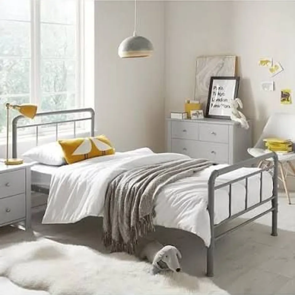 BOXED FREDDIE KIDS METAL SINGLE BED FRAME (1 BOX) RRP £116