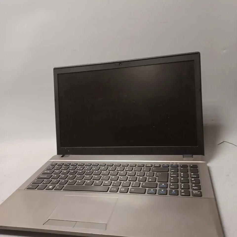 ERGODEVICES NOTEBOOK COMPUTER  MODEL NO - W655SZ 