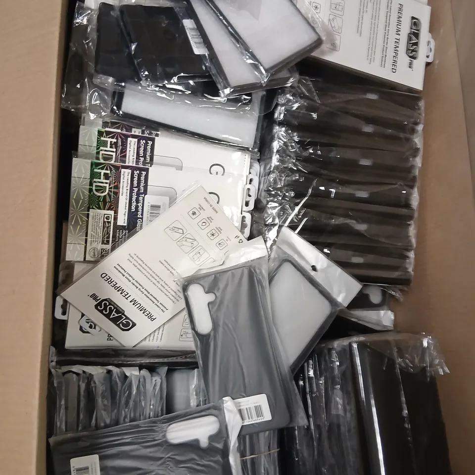 LARGE QUANTITY OF ASSORTED MOBILE PHONE PROTECTION PRODUCTS TO INCLUDE; GLASS PRO PREMIUM TEMPERED GLASS SCREEN PROTECTION, CASE FOR NOTE 10 MILITARY SAMSUNG NOTE 10 RUGGED CASE AND S25+ TPU BLACK