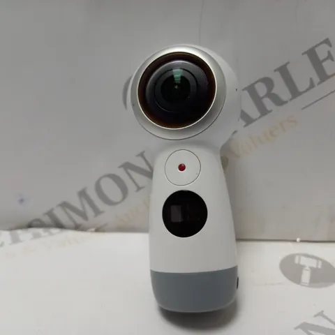 SAMSUNG GEAR 360 CAMERA
