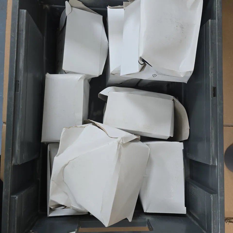 APPROXIMATELY 15 ASSORTED HOUSEHOLD PRODUCTS TO INCLUDE VISUAL FIRE ALERT ALARM, HEAT DETECTORS 