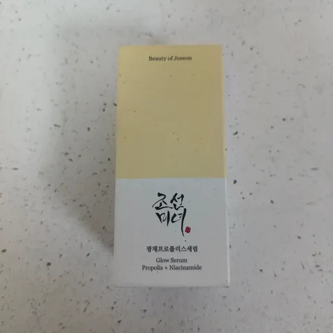 BEAUTY OF JOSEON GLOW SERUM PROPOLIS + NIACINAMIDE, 30 ML (BOXED)