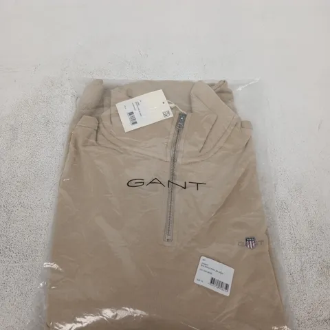 GANT SHIELD HALF ZIP SWEATSHIRT – BEIGE, UK XL