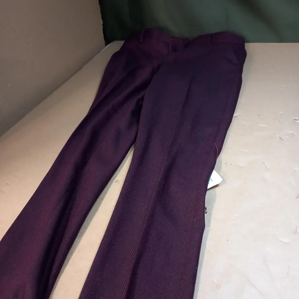PAIR OF BERGUNDY COTTON TROUSER W30
