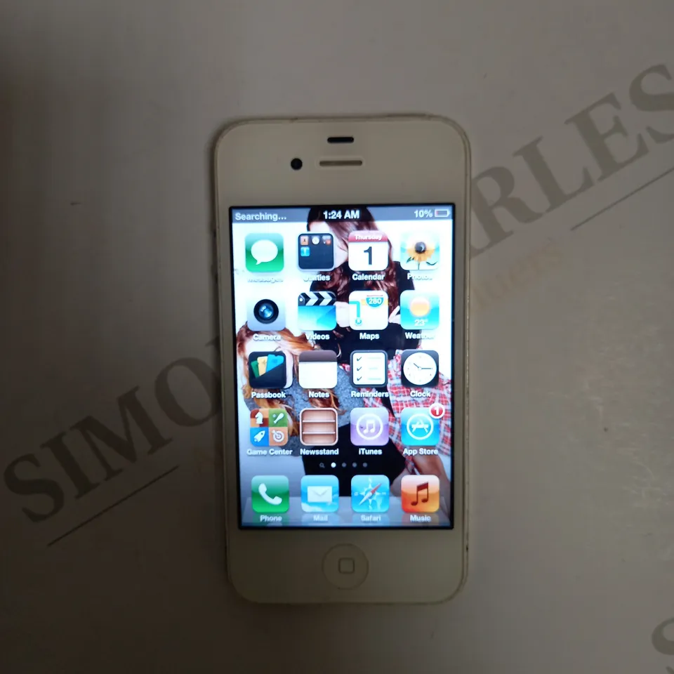 APPLE IPHONE 4 (A1332) SMARTPHONE 