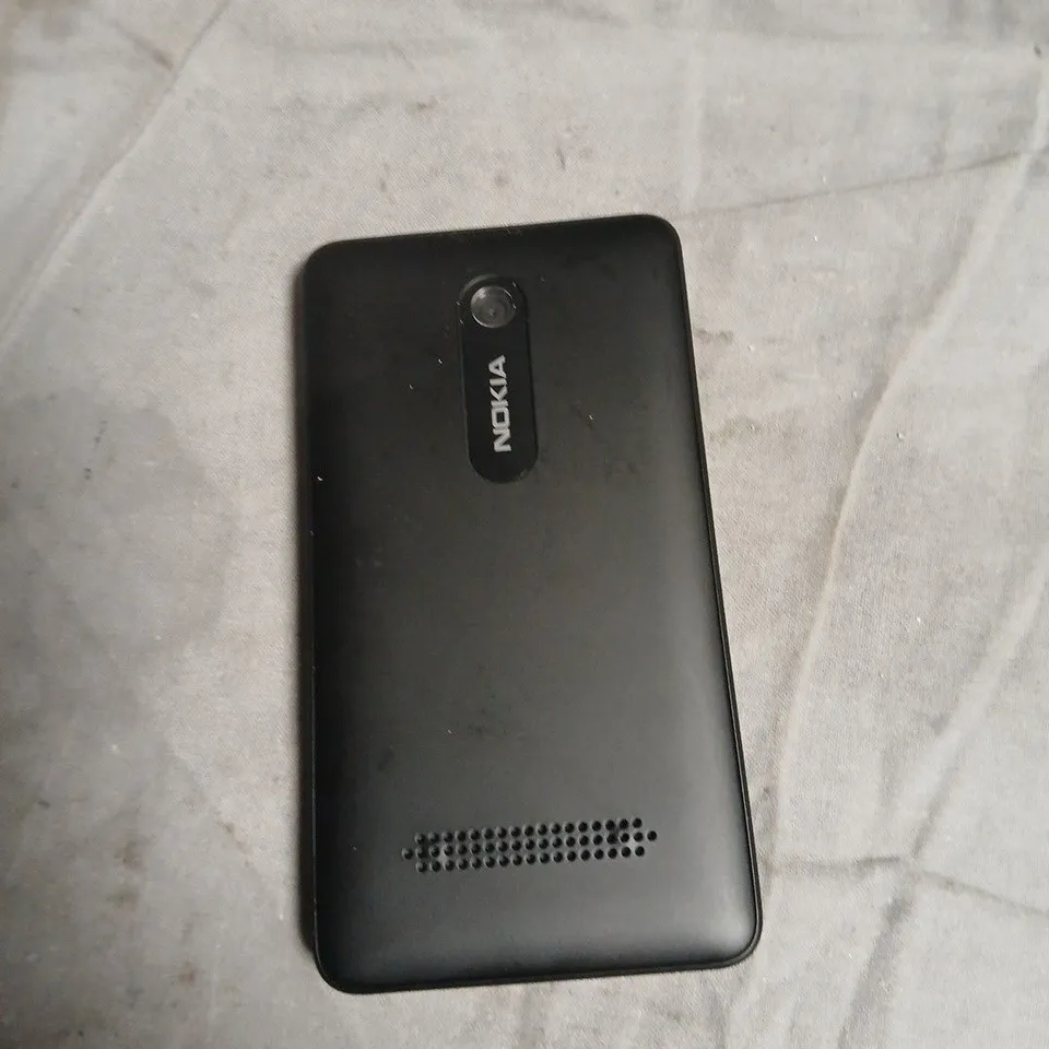 NOKIA MOBILE PHONE WITH QWERTY KEYBOARD 