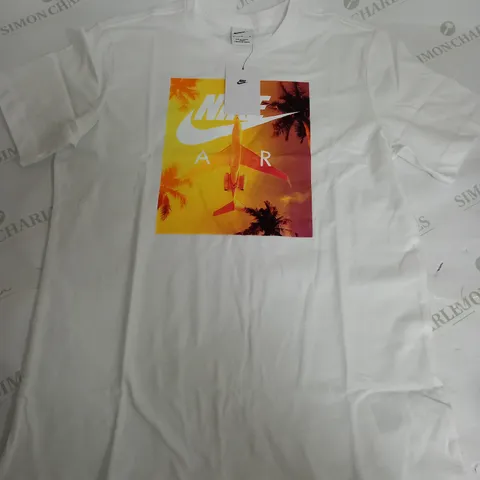 NIKE AIR TOP IN WHITE - MEDIUM