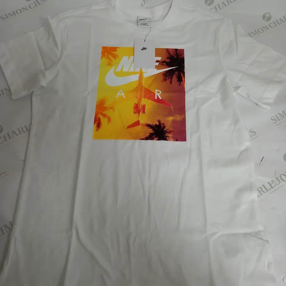 NIKE AIR TOP IN WHITE - MEDIUM
