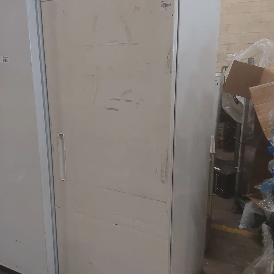 HF600 COMMERCIAL TEMPERATURE CONTROLLED UPRIGHT FOOD STORAGE CABINET