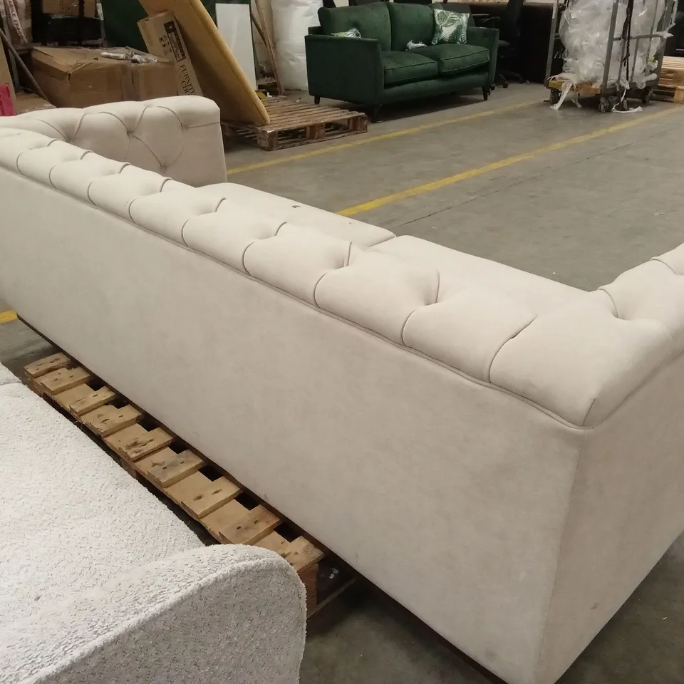 DESIGNER 3 SEATER CLASSIC HOUSE VELVET SOFA
