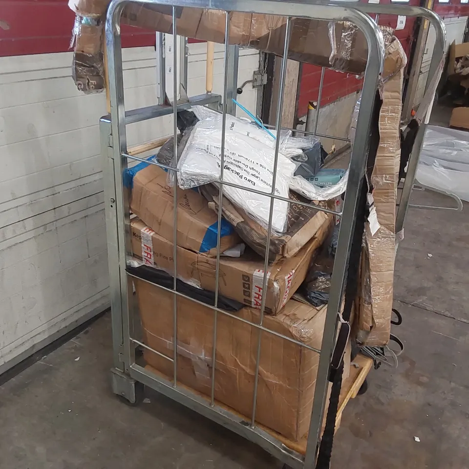 CAGE OF ASSORTED CONSUMER PRODUCTS INCLUDING: GYMNASTICS BAR, FIRE PIT, PET PADDLING POOLS ECT // CAGE NOT INCLUDED 