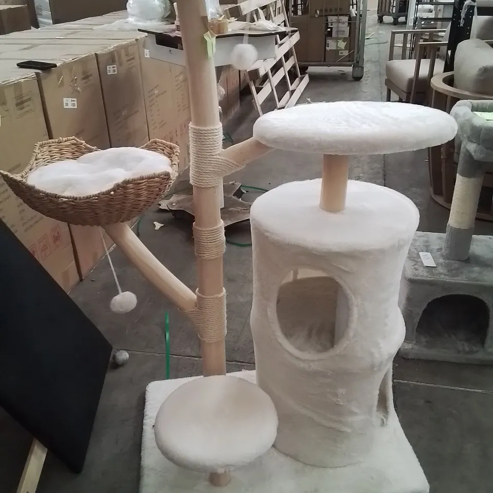 CAT TREE