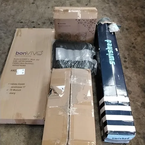A PALLET OF VARIOUS ITEMS TO INCLUDE. BEACH TENT, MEMORY FOAM CUSHIONS, CAT TUNNEL AND TOILET SEAT