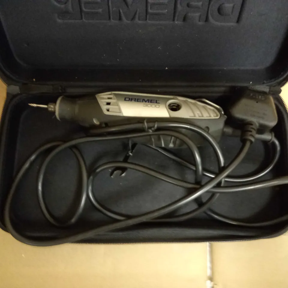 DREMEL 3000 MULTITOOL 