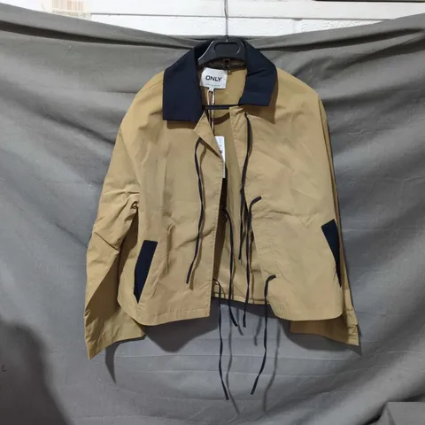 ONLY WOMEN'S ORCHID SHORT BOW COAT – KHAKI WITH NAVY COLLAR, SIZE M