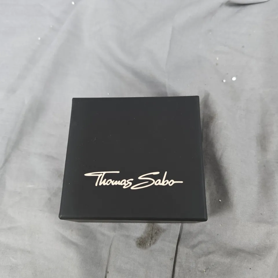 THOMAS SABO NECKLACE – SILVER TONE, IN BLACK PRESENTATION BOX