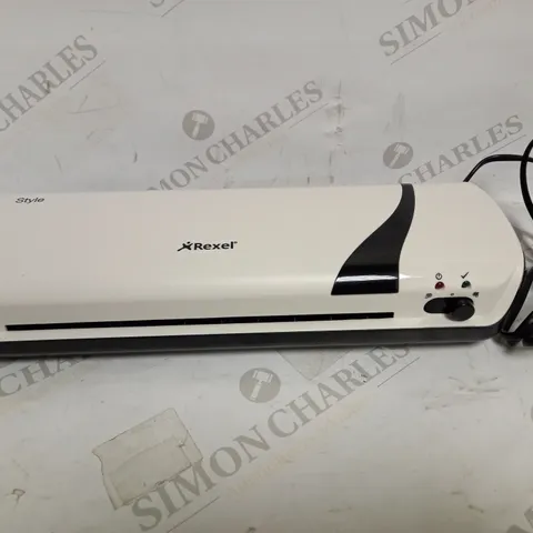 REXEL STYLE A4 HOME AND OFFICE LAMINATOR