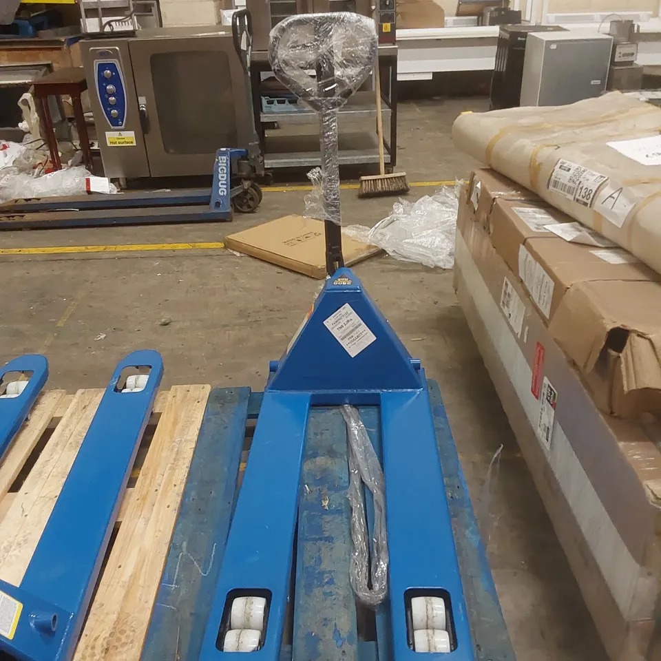 PALLET TRUCK RAPID 2500 KG LOAD
