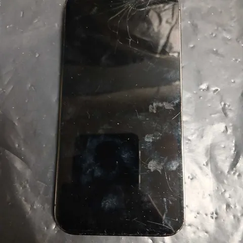 APPLE IPHONE – CRACKED FRONT & BACK GLASS MODEL UNVERIFIED