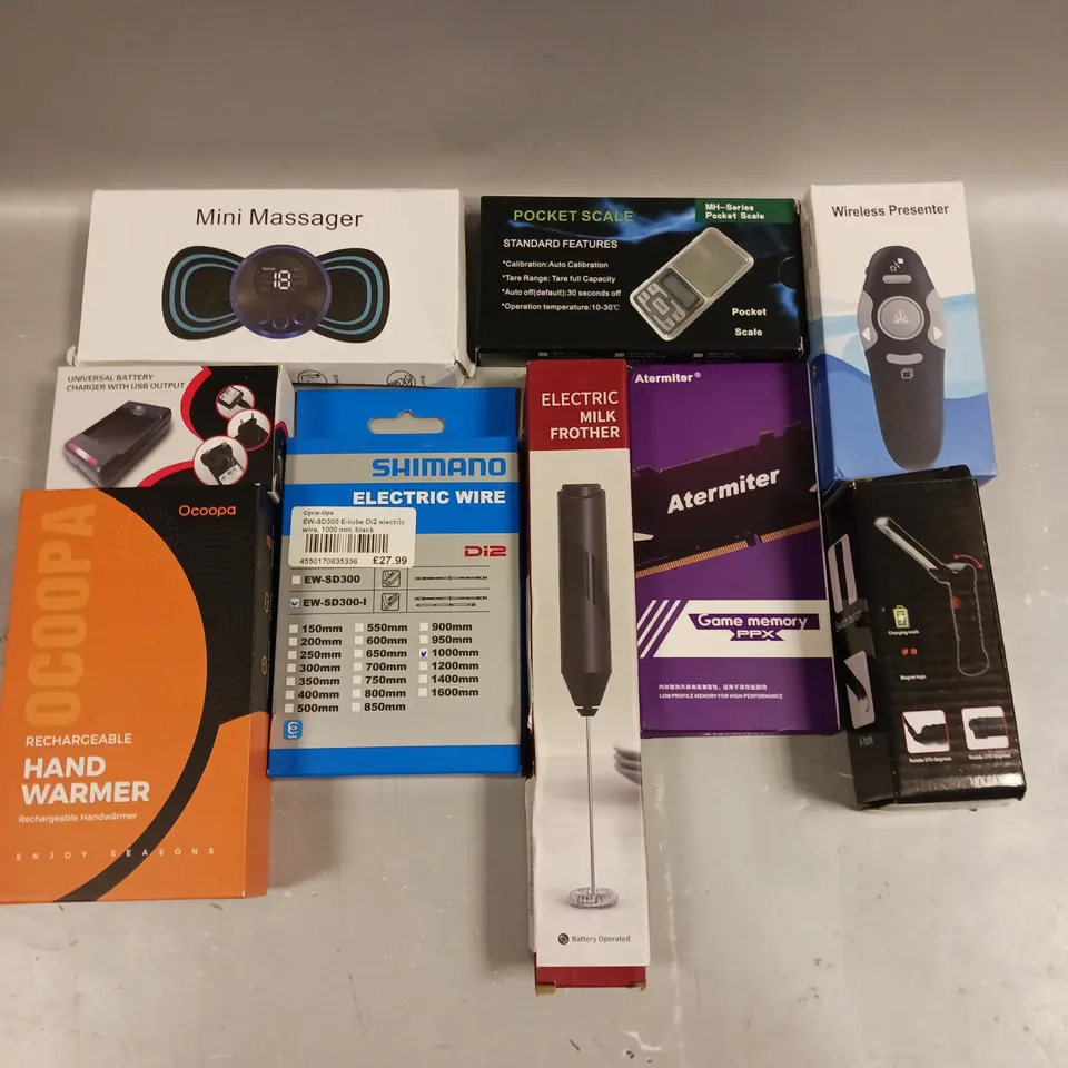 APPROXIMATELY 15 ASSORTED ELECTRICAL PRODUCTS TO INCLUDE ELECTRIC HAND WARMERS, UNIVERSAL BATTERY CHARGER, ELECTRIC MILK FROTHER ETC 