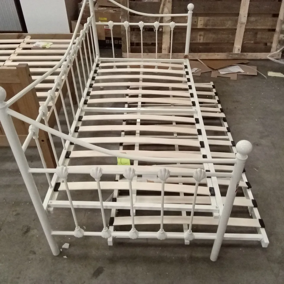 GIOIA UK SINGLE - DE 90 x 190cm WITH TRUNDLE