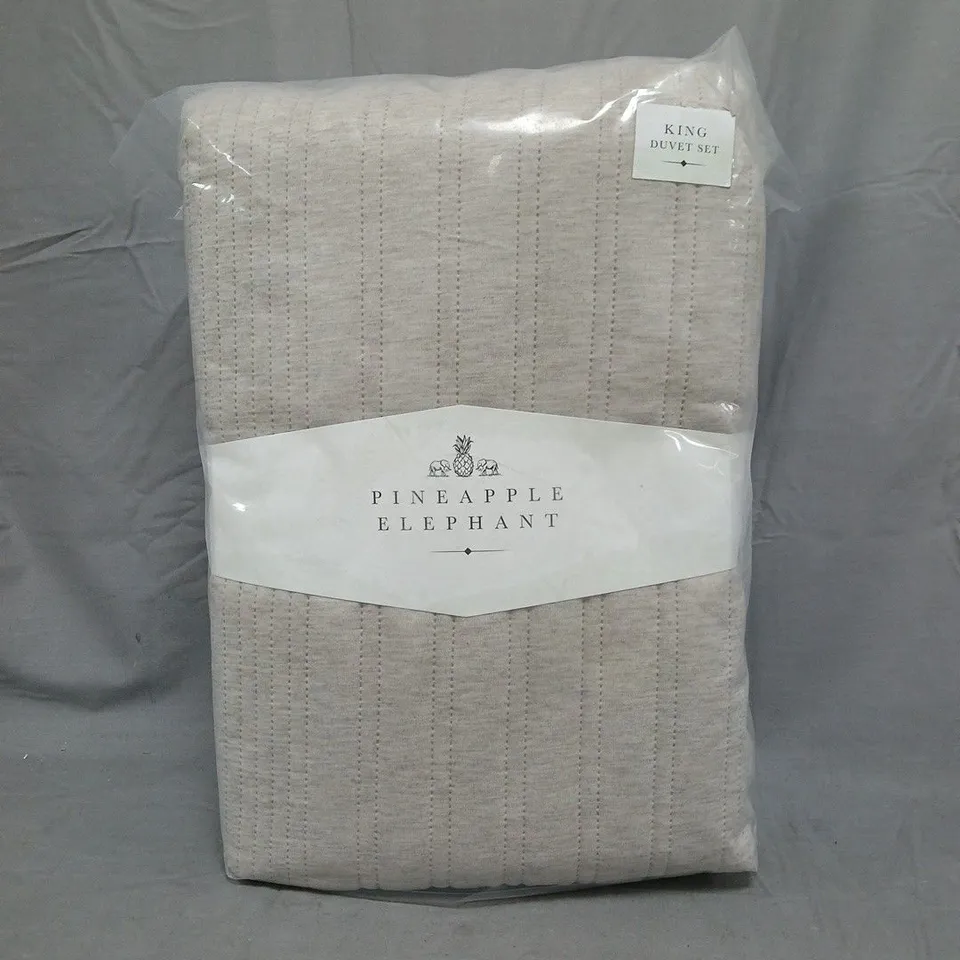 PINEAPPLE ELEPHANT TAMBA JERSEY STRIPE DUVET COVER SET IN NATURAL - KING SIZE
