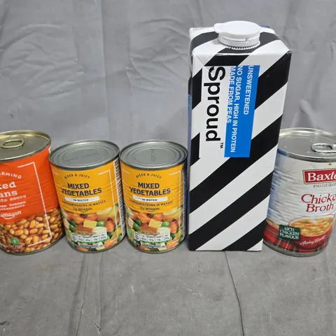 APPROXIMATELY 5 ASSORTED FOOD ITEMS TO INCLUDE - MIXED VEGETABLES, BAKED BEANS AND CHICKEN BROTH 