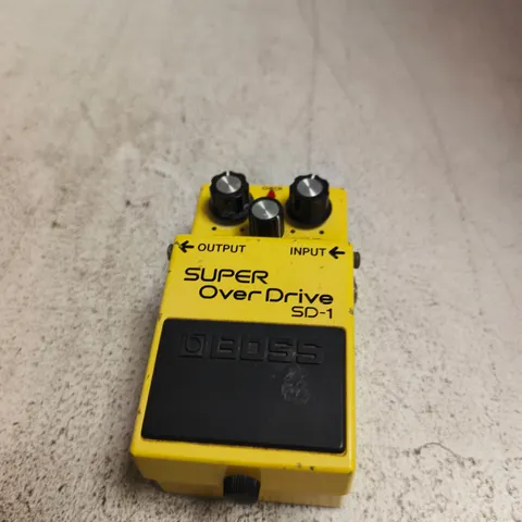 BOSS SD-1 SUPER OVERDRIVE GUITAR EFFECT PEDAL
