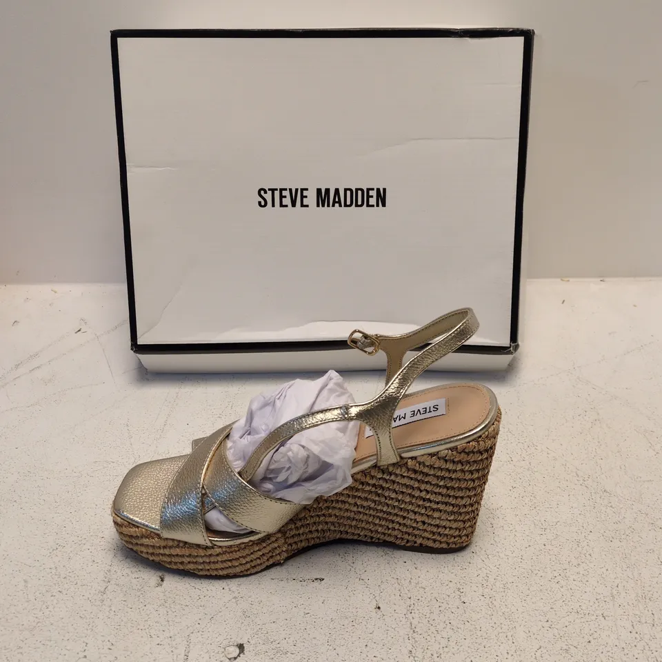 STEVE MADDEN GOLD LEATHER WEDGE SANDALS – WOMEN'S, UK 6 (EU 39) – BOXED