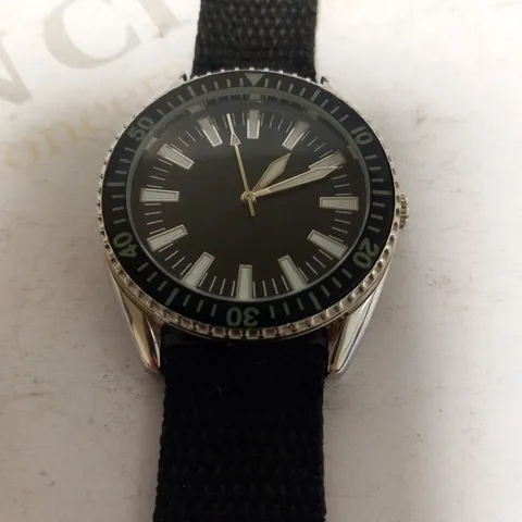 EAGLEMOSS COLLECTION 1960'S FRENCH NAVY WRIST WATCH