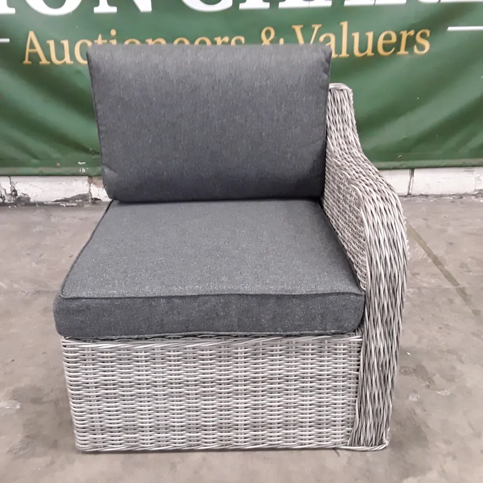 BOXED CURVED ARM LEFT CORNER CHAIR - LIGHT GREY 