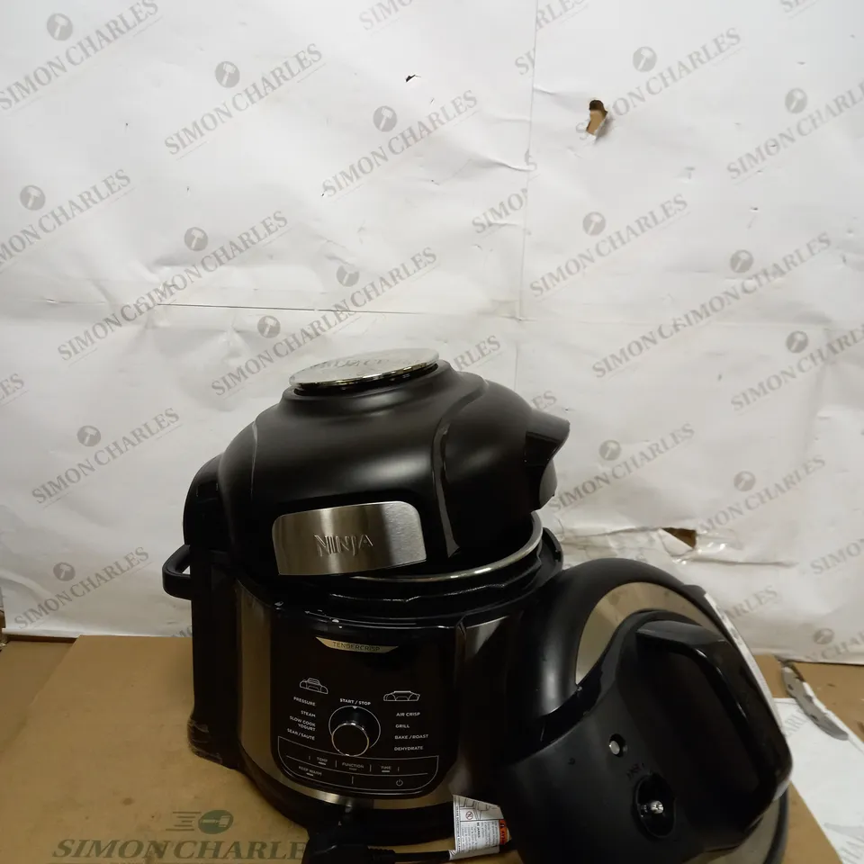 NINJA FOODI MAX MULTI-COOKER 