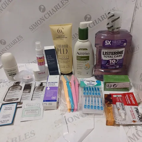 LOT OF BEAUTY PRODUCTS TO INCLUDE AVEENO LOTION, LISTERINE MOUTHWASH 1L, ETC