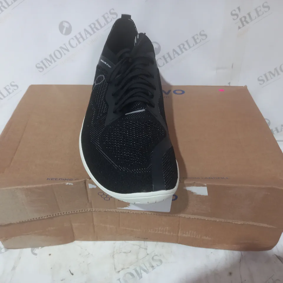 BOXED PAIR OF REVIVO BY VIVO BAREFOOT PRIMUS LITE KNIT SHOES IN BLACK EU SIZE 47