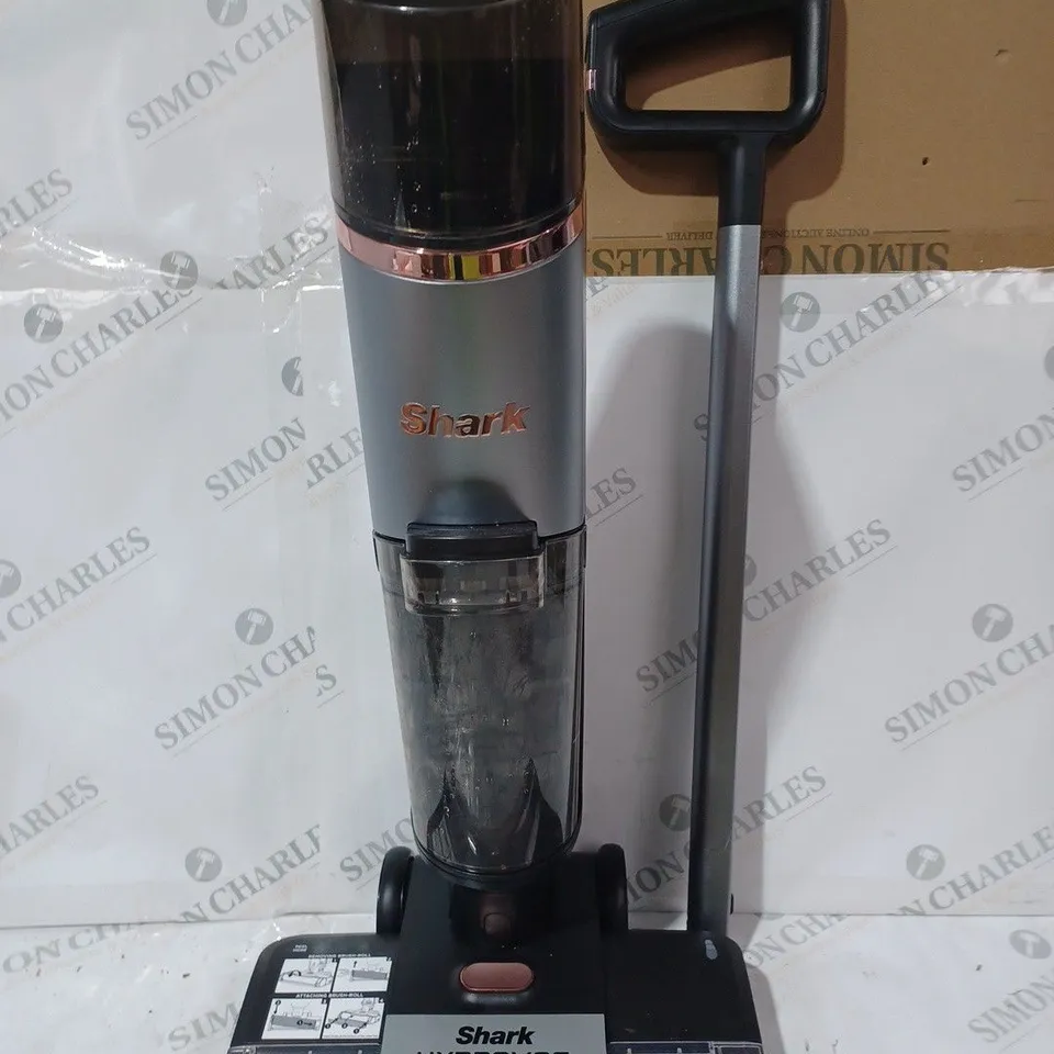 BOXED SHARK HYDROVAC HARD FLOOR WET & DRY CORDLESS CLEANER WD210UK