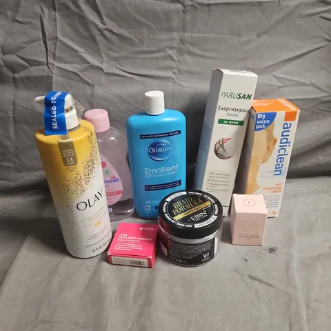 APPROXIMATEY 20 ASSORTED HEALTH AND BEAUTY PRODUCTS TO INCLUDE - OLAY BODY WASH - OILATUM EMOLLIENT - EBIN BRAID FORMULA - ETC